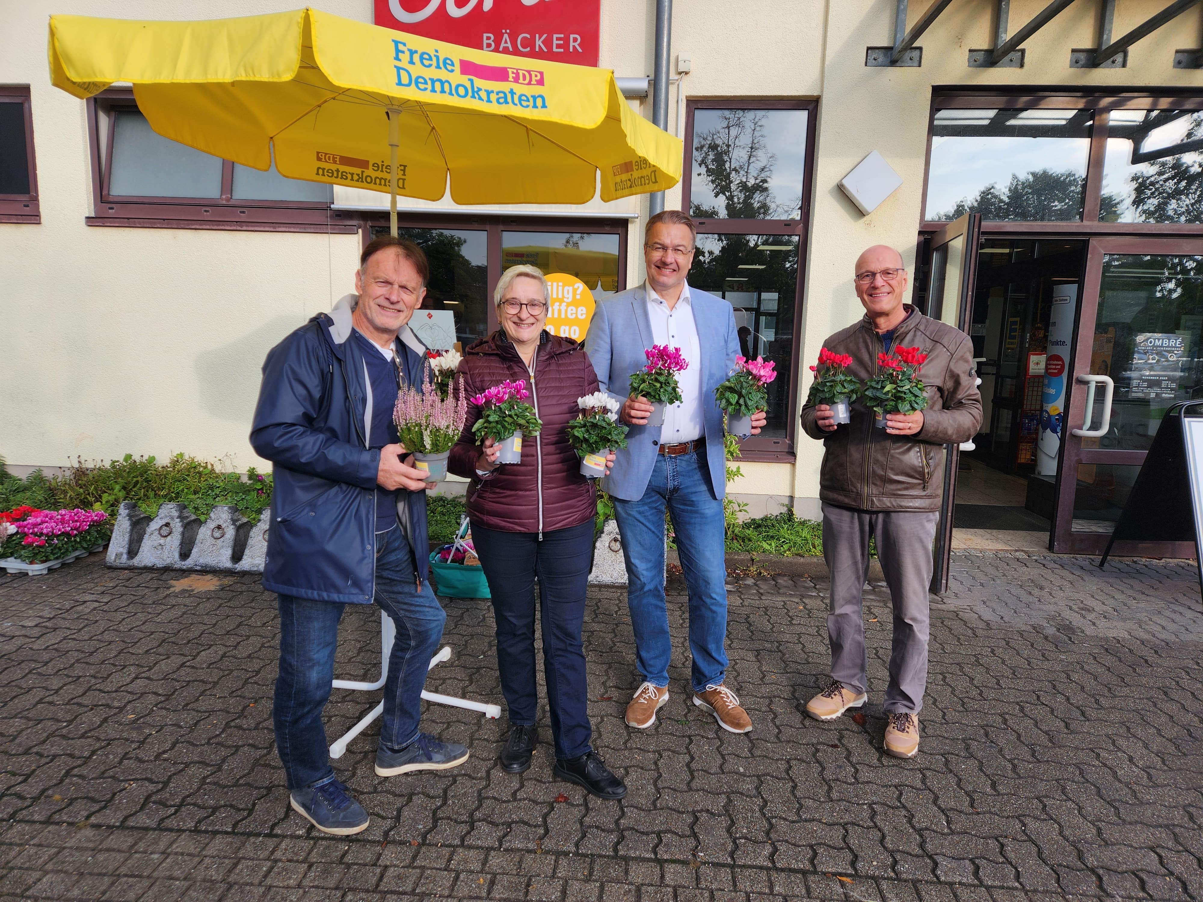 Erntedankaktion vor Ort in Neuhofen